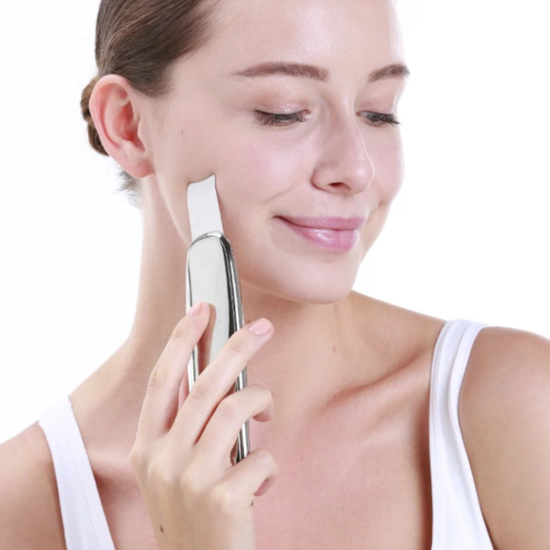 TouchBeauty Usonic Cleansing device